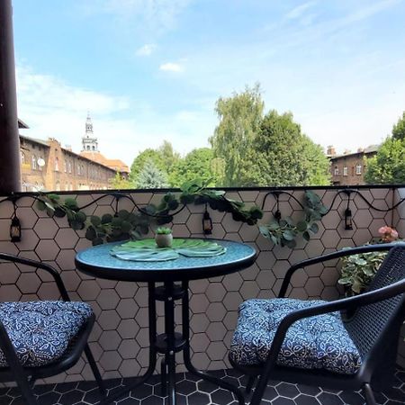 Apartament Czasu Jak Marasu Nikiszowiec Katowice Bagian luar foto